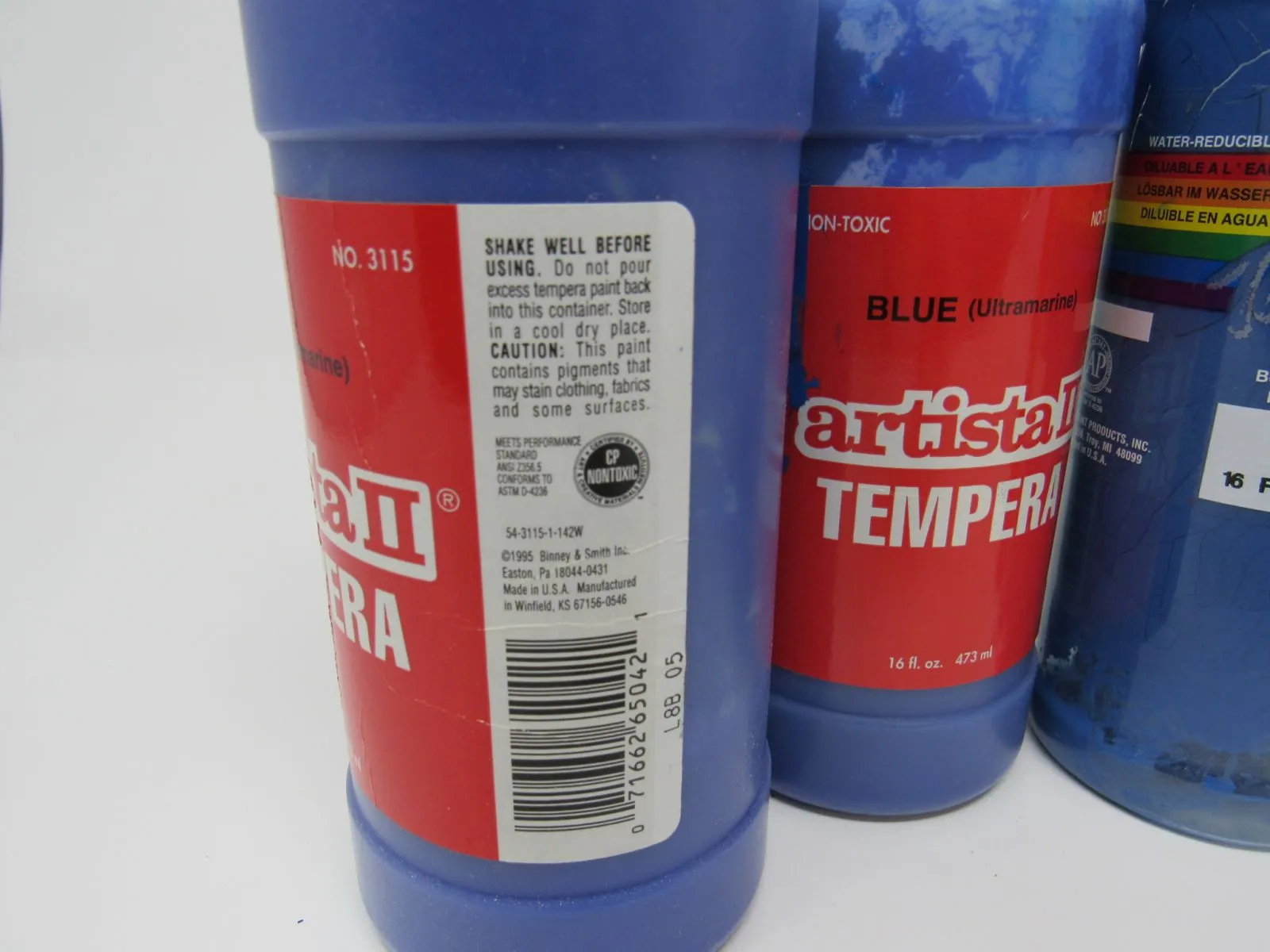 Binny & Smith Inc Artista II Tempera Paint - Lot of 4 Ultramarine 54-3115-1-142W -- New