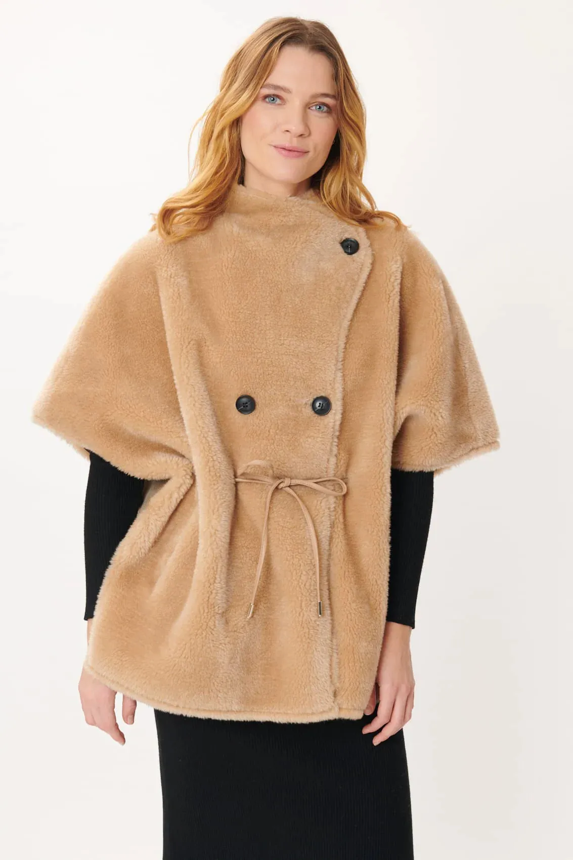 Carnac faux fur Cape - camel