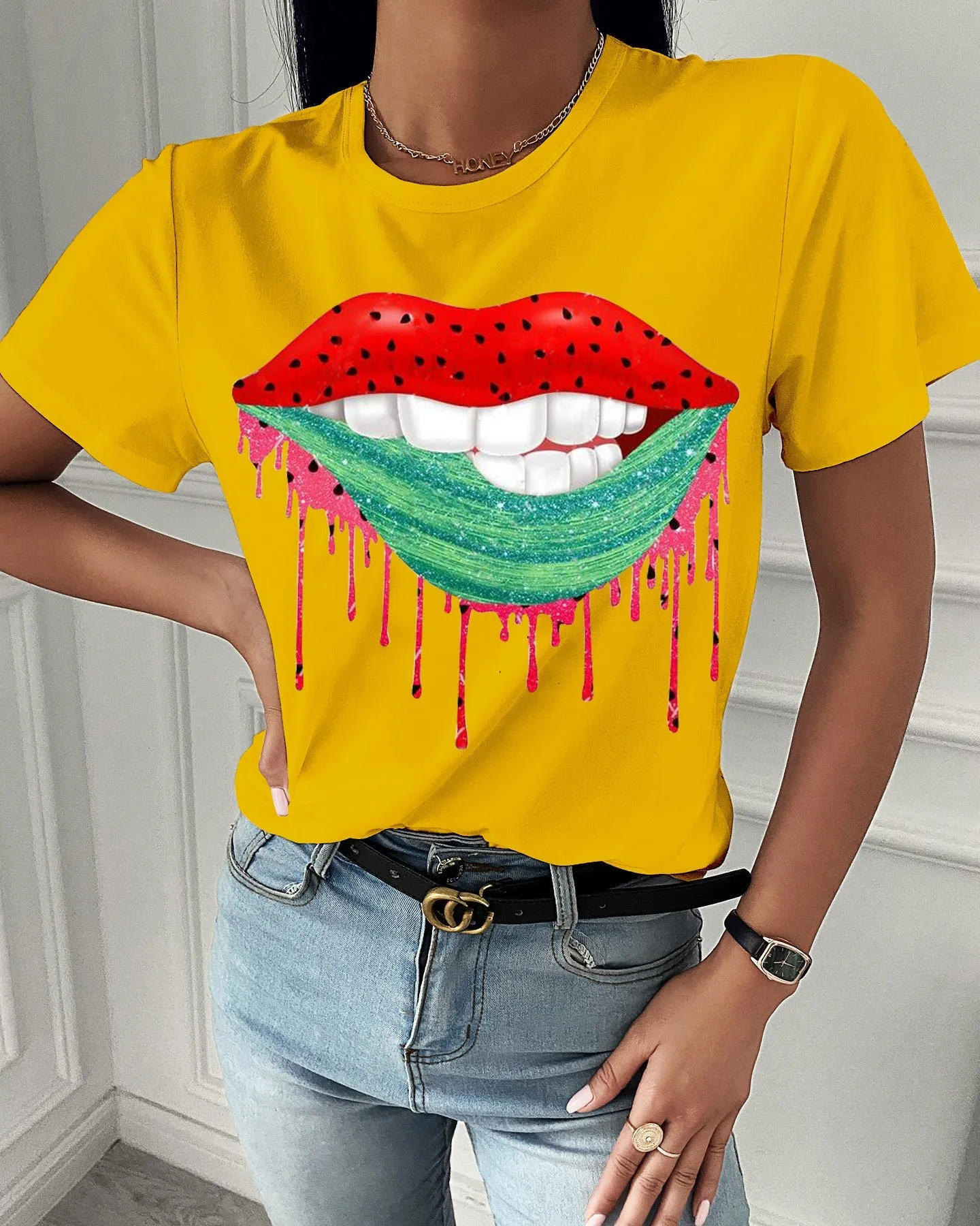 Fashion red lip printing short-sleeved T-shirt