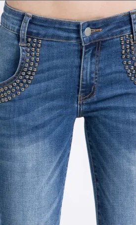 Skinny Jeans with Stud Pocket